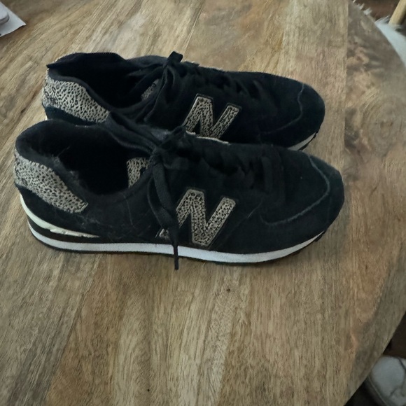 New balance sneakers. Gently worn - Picture 5 of 5